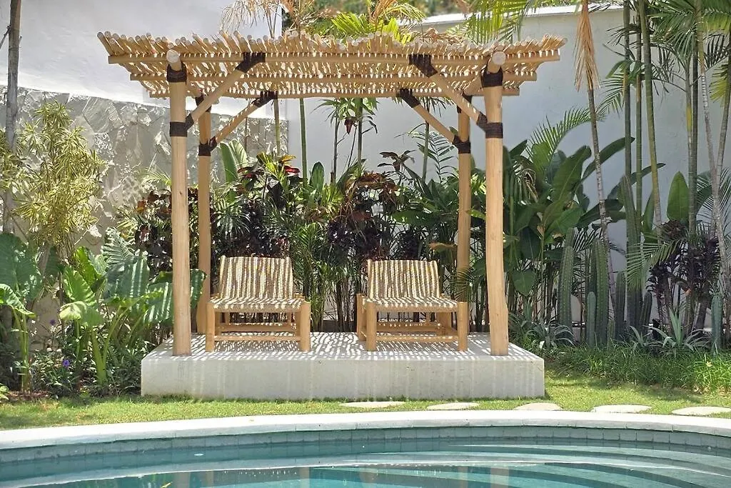 Villa Alamanda Livia Seminyak Design Spacious 2Bdr And Private Pool 0*,  Indonezja