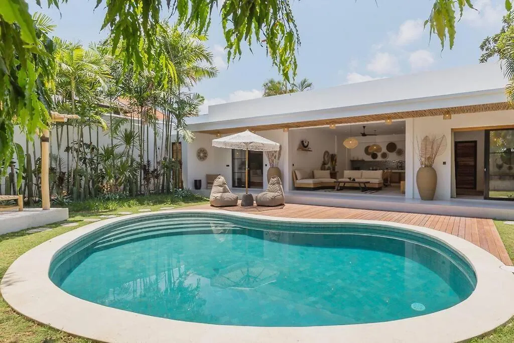 Villa Alamanda Livia Seminyak Design Spacious 2Bdr And Private Pool Indonezja